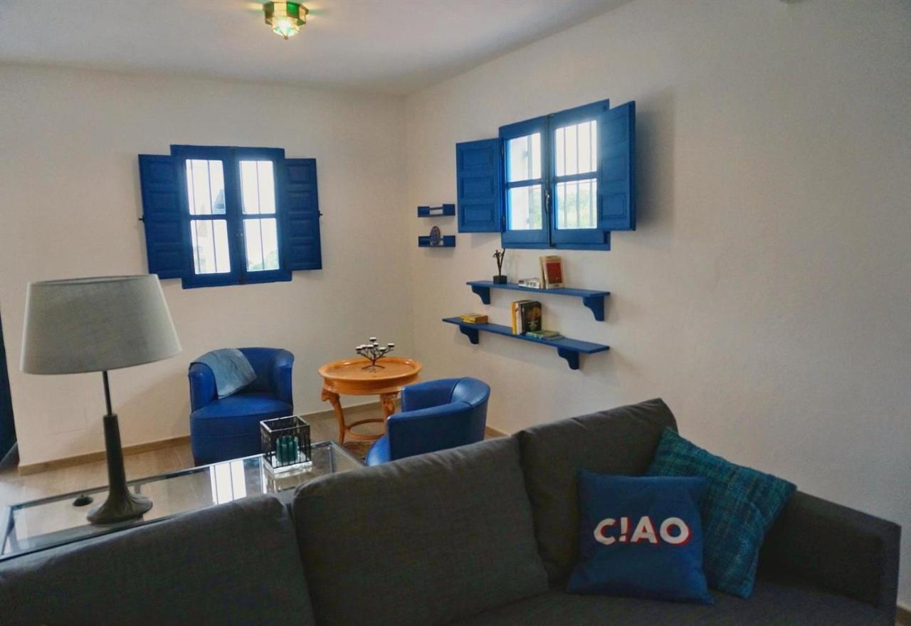Algarrobo Azul Villa อัลมูเญการ์ ภายนอก รูปภาพ